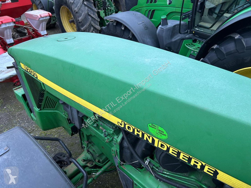 Landbrugstraktor John Deere  8200