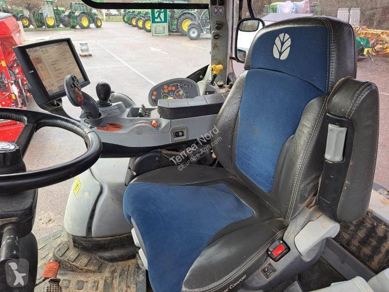 Tracteur agricole New Holland T7 210
