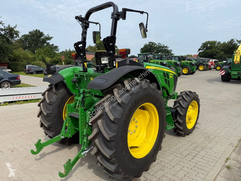 Tractor agrícola John Deere 5058E ohne Kabine