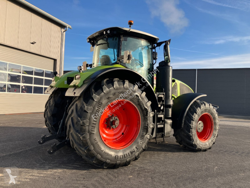 Lantbrukstraktor Claas  Axion 950 Cmatic Cebis