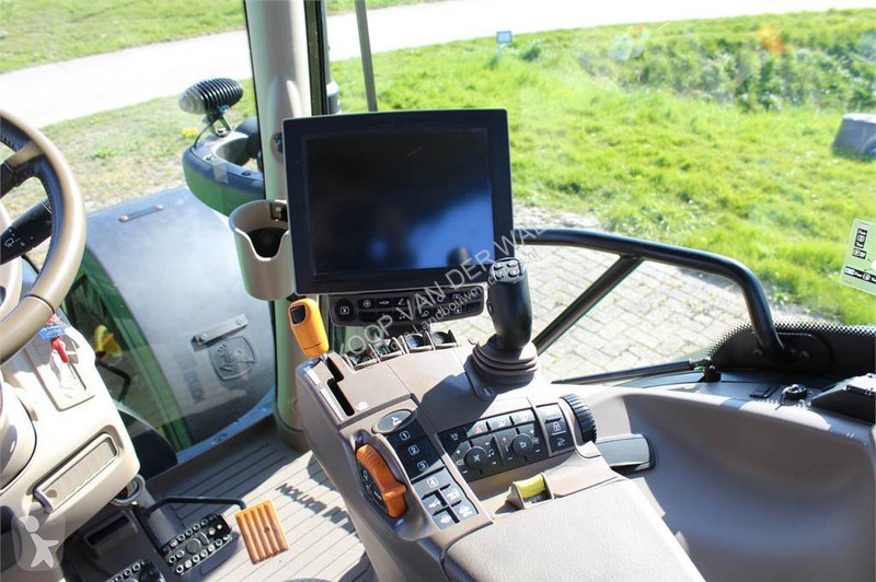 Tractor agrícola John Deere 6130R