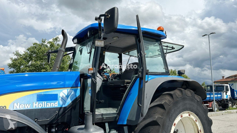 Tracteur agricole New Holland TM190 4X4