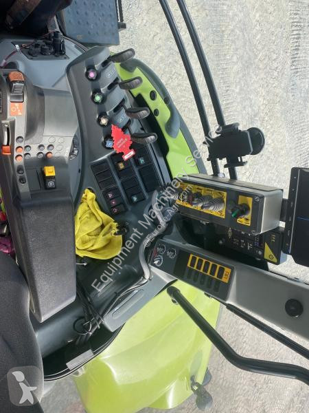 Tractor agrícola Claas  AXION 810 HEXASHIFT CIS