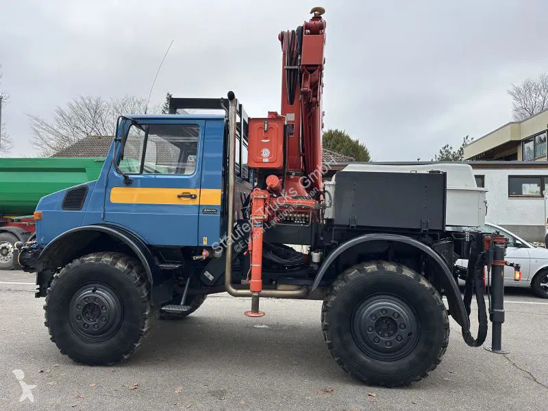 Camion Unimog U (425) Ferrari Kran 147.2A*Jib*...