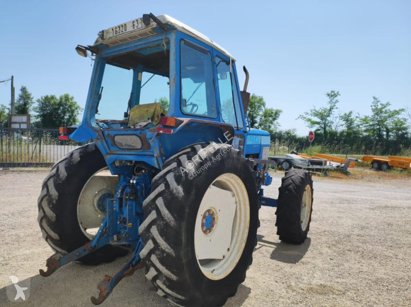 Tracteur agricole Ford  6710
