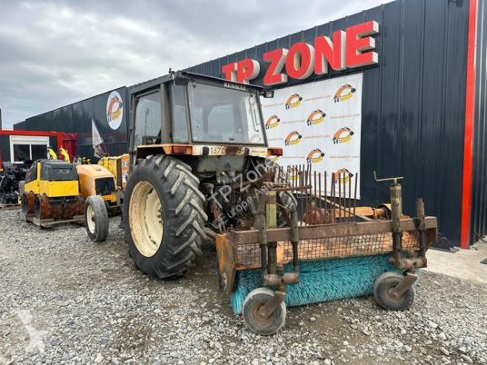 Tracteur agricole Renault tracteur 75-32 à 9900...