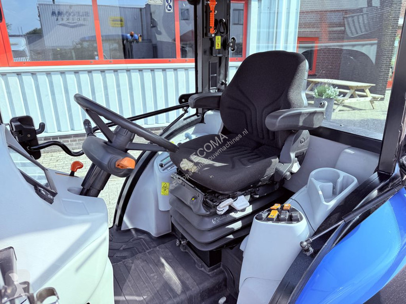 Tracteur agricole New Holland Boomer 45D Easy...