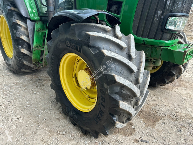 Tractor John Deere 7530