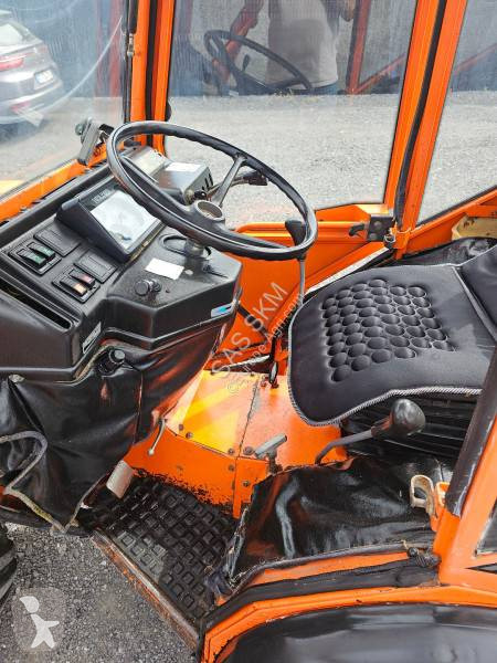 Tracteur agricole Holder A760