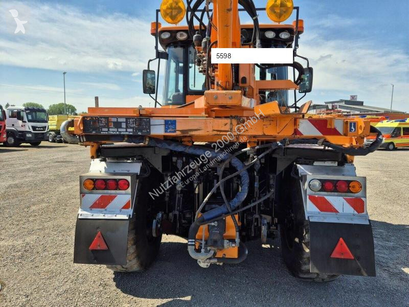 Tractor JCB