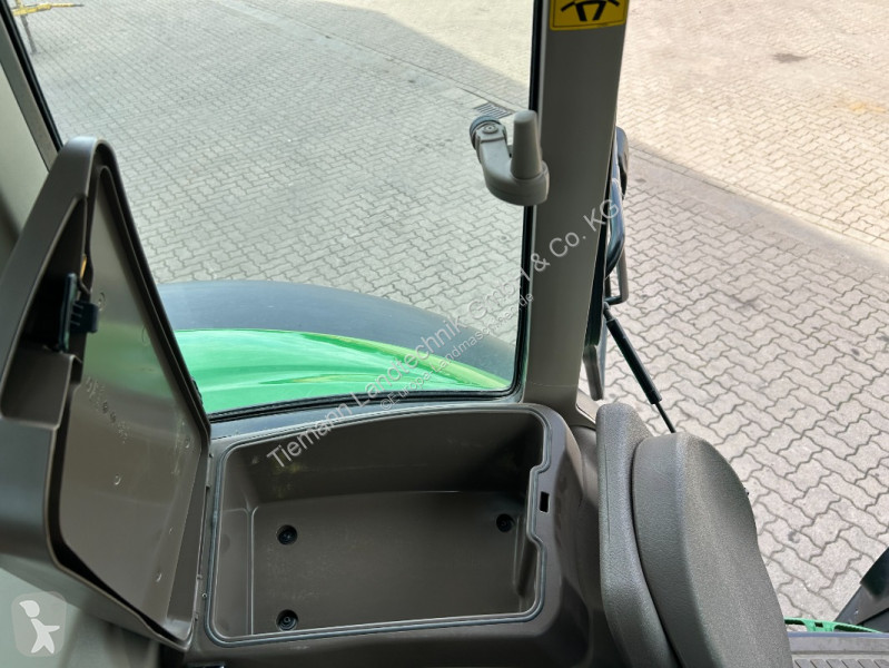 Trattore John Deere 617