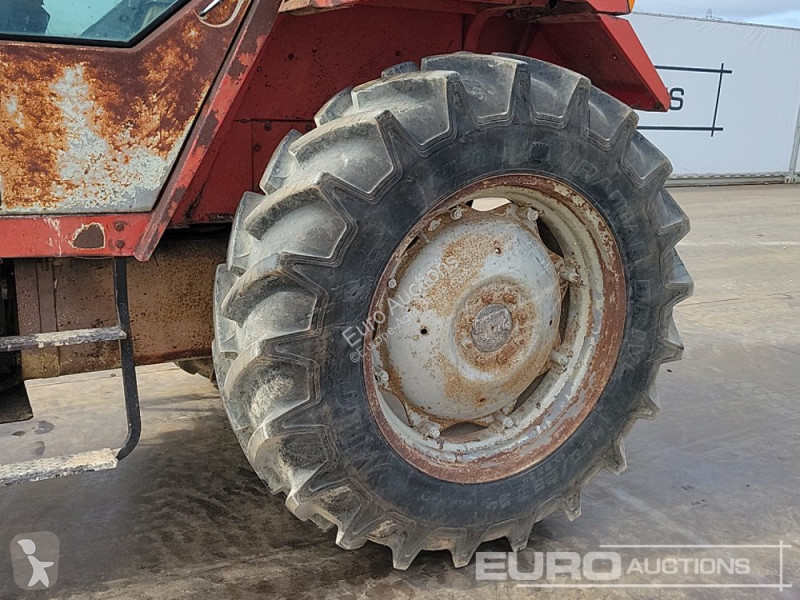 Landbrugstraktor  MF698