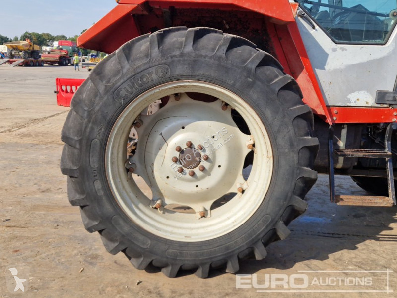 Lantbrukstraktor  MF690