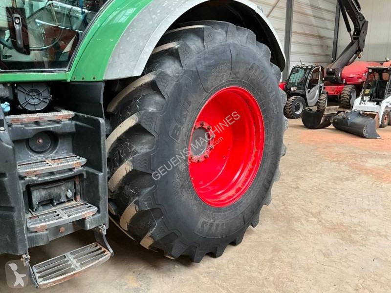 Tractor Fendt 828 Vario TMS