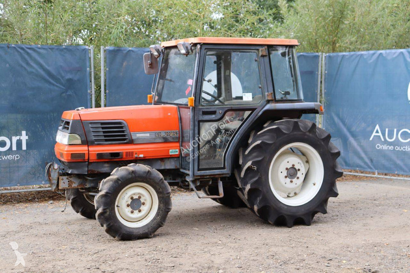 Tractor Kubota GL300
