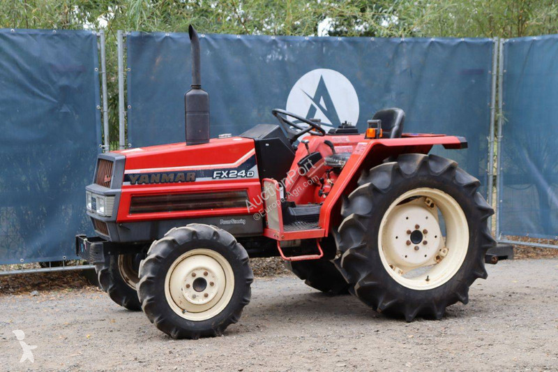 Tractor Yanmar FX24D