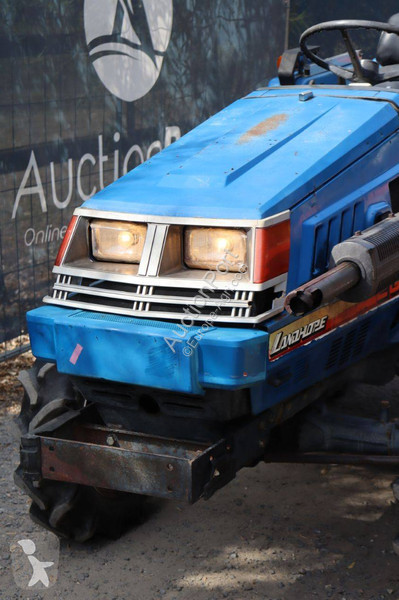 Tractor Iseki TU200