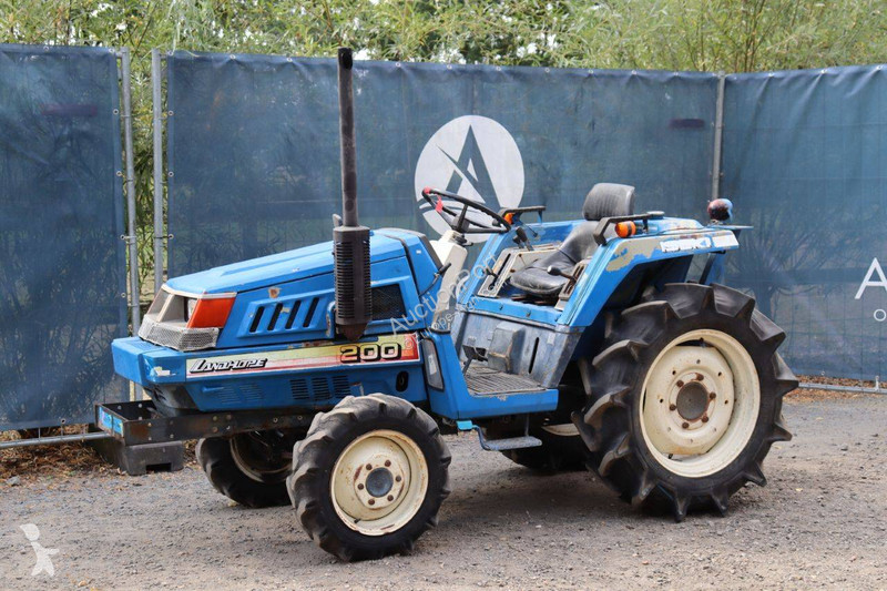 جرار زراعي Iseki TU180F