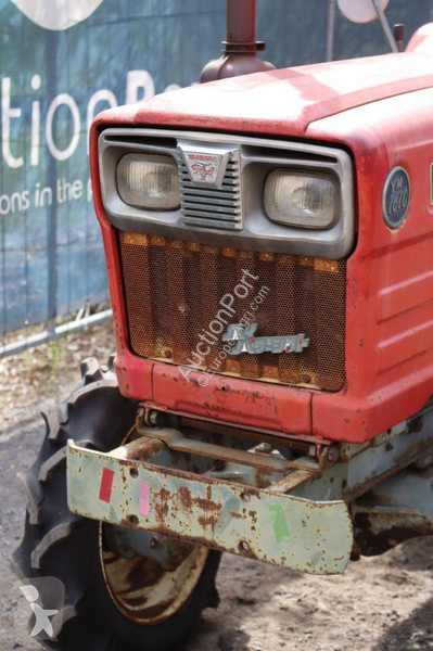 Tractor Yanmar YM1610D