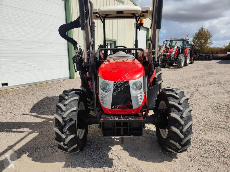 Tractor agrícola Valtra