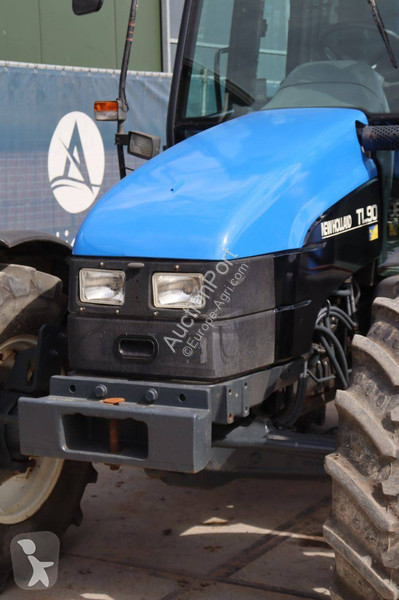 Tracteur agricole New Holland TL90