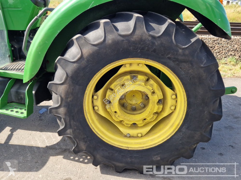 Tracteur agricole  5065E