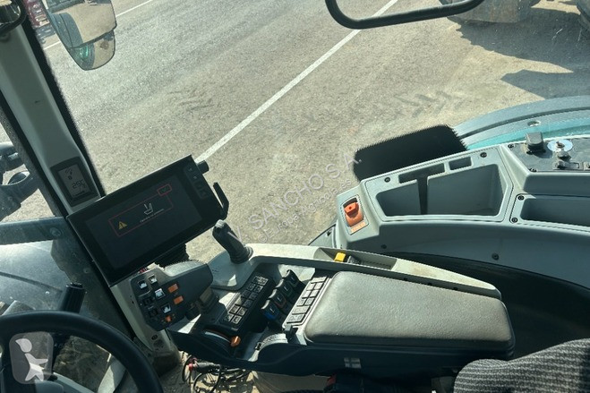 Tractor agrícola Valtra N154 E
