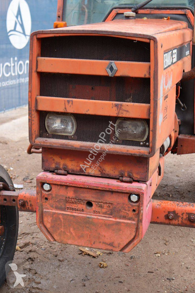 Tractor Renault 51