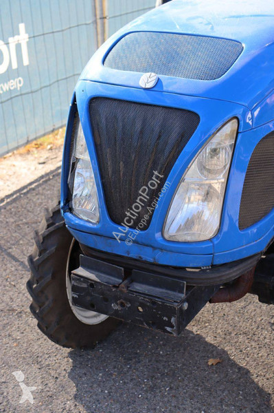 Tracteur agricole New Holland BOOMER