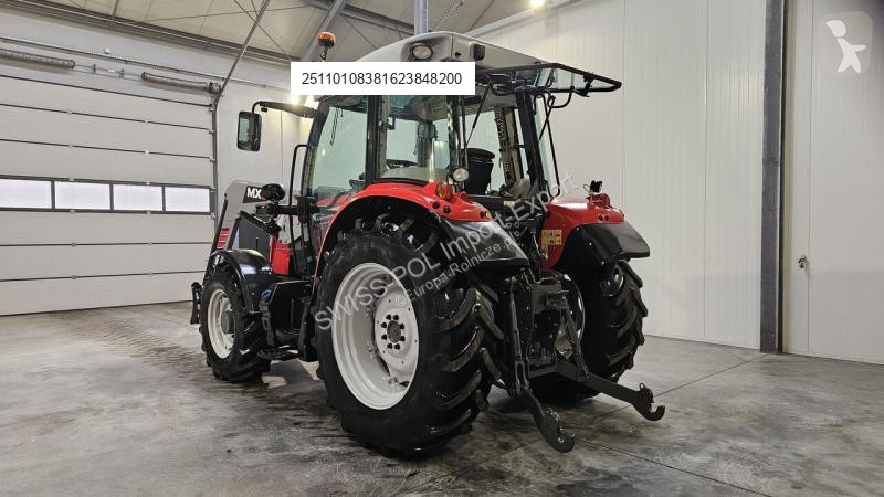 Traktor Massey Ferguson 5611