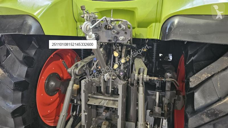 Claas Arion 640 tractor