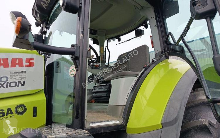 Lantbrukstraktor Claas