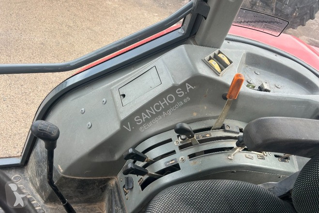 Landbrugstraktor Massey Ferguson 4245