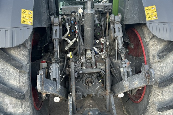Landbrugstraktor Fendt 824 PROFI PLUS