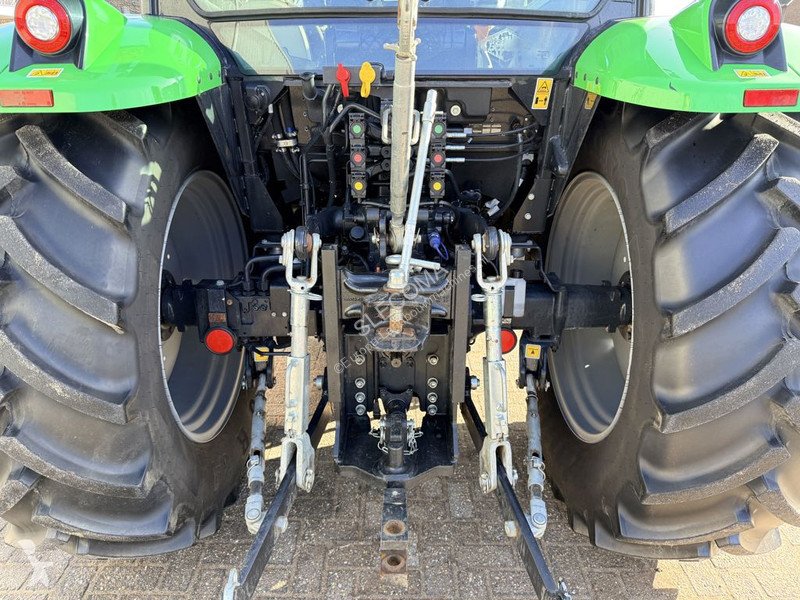 Tractor Deutz-Fahr 5095 + Stoll Profi-line