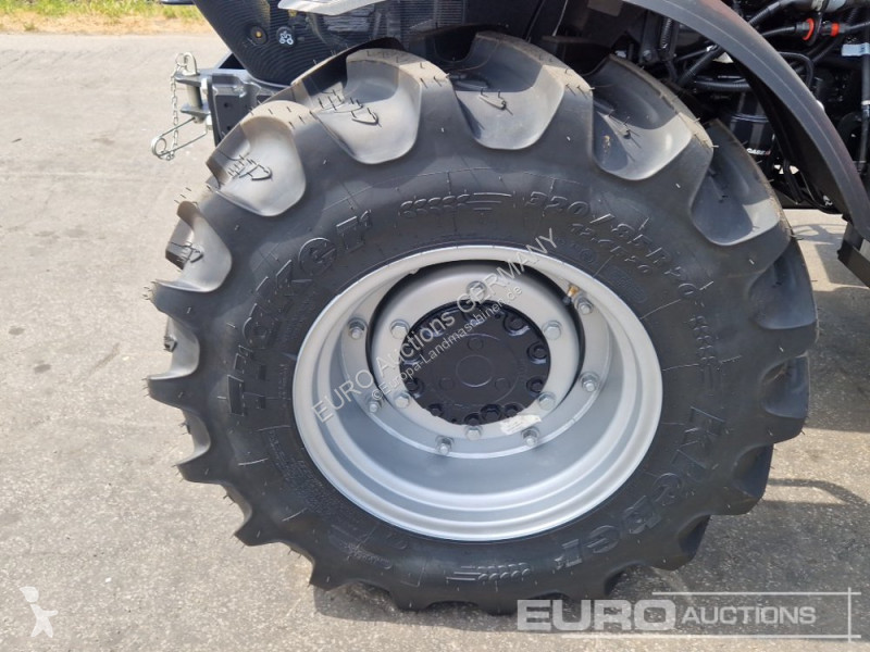 Tractor Case IH Farmhall 75A