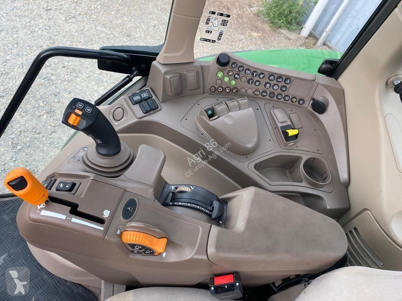 Ciągnik John Deere 6M 115