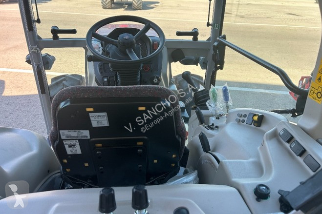 Landbrugstraktor Massey Ferguson 3WF.105