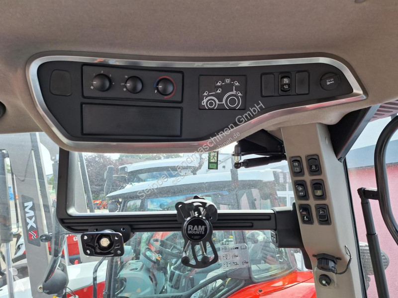 Lantbrukstraktor Case  VESTRUM 130 CVX Drive