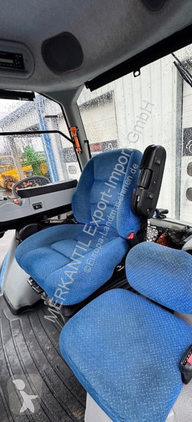 New Holland  T8.360  2750h tractor