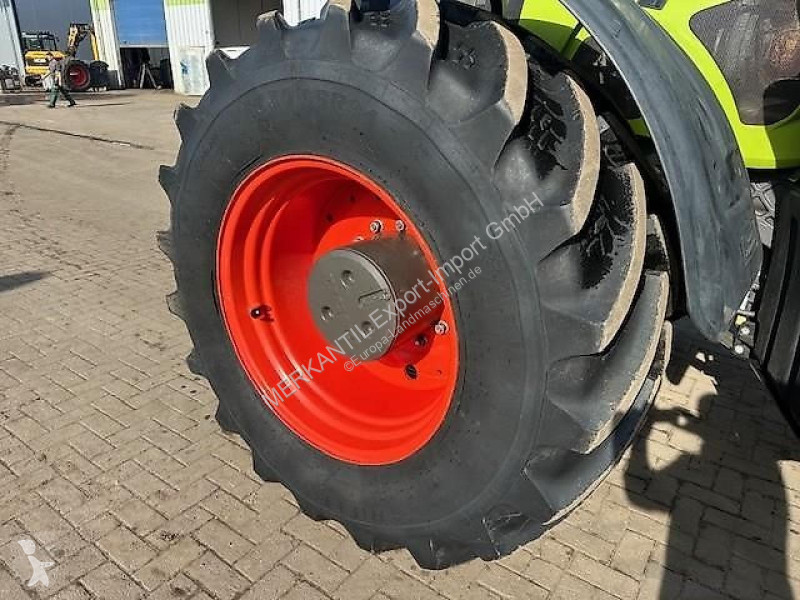 Lantbrukstraktor Claas  Axion 930