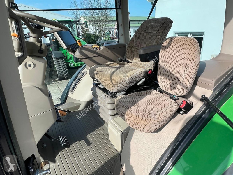 Lantbrukstraktor John Deere 8345R e23