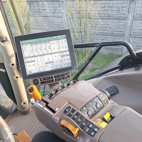 Lantbrukstraktor John Deere 6215R Auto Powr...