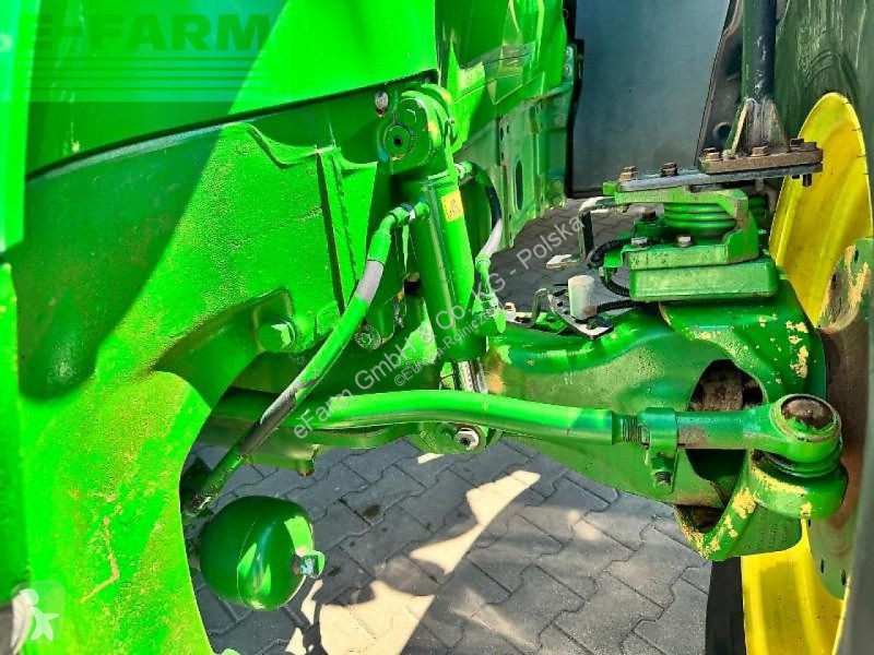 Traktor John Deere  7215