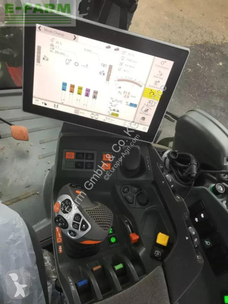 Lantbrukstraktor Claas  axion 930 cebis