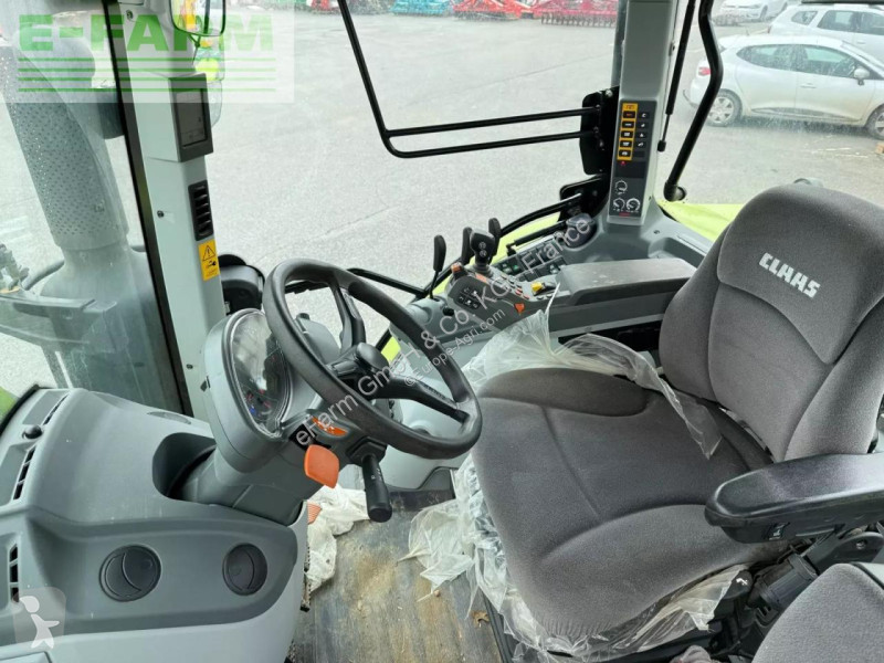 Landbrugstraktor Claas  arion 530 hexashift -