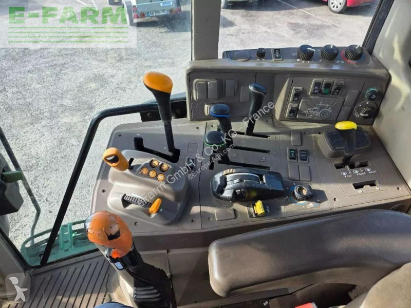 Landbrugstraktor John Deere  6110m