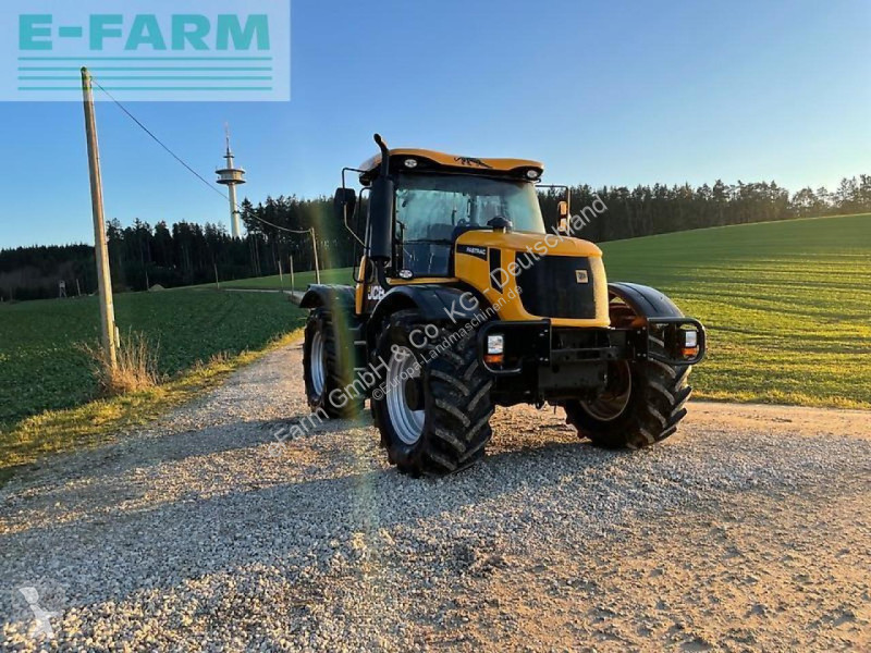 Lantbrukstraktor JCB  fastrac 3200
