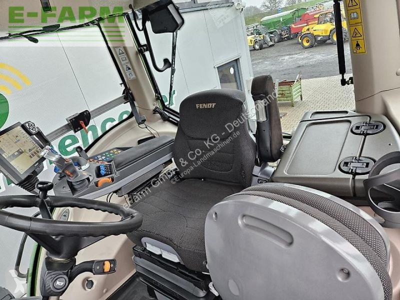 Landbrugstraktor Fendt  824 vario profi plus