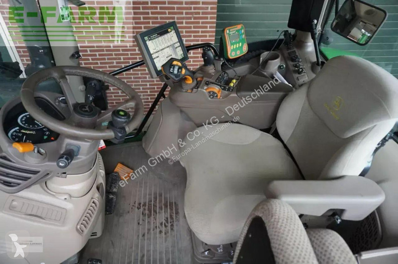 Landbrugstraktor John Deere  6130r command pro...